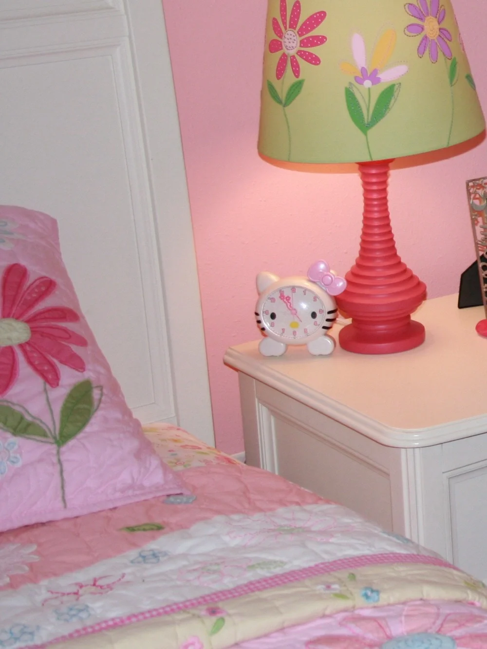 PB Kids Bedding-Mulitple Coordinated Items (bedding, sheets, lamp)
